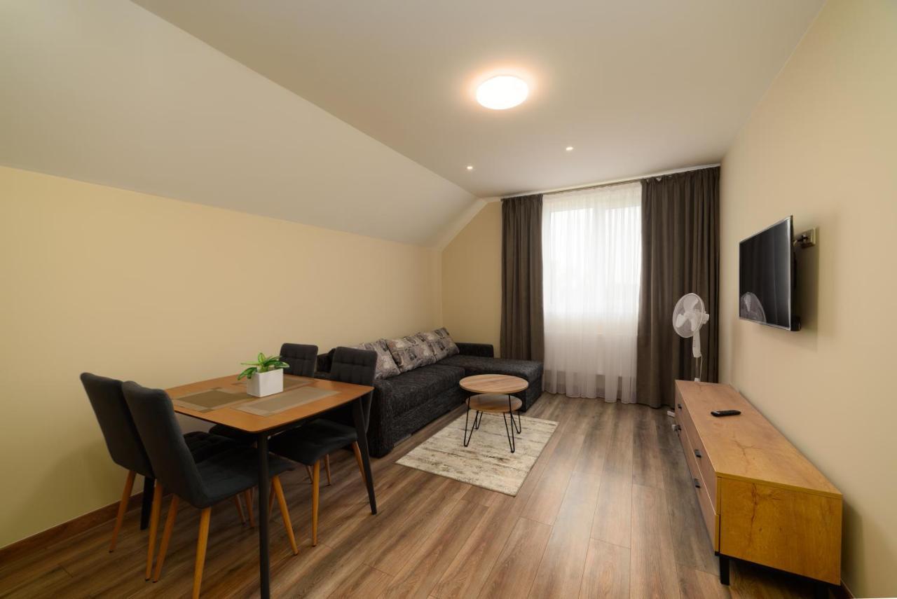 Tako Apartments Klaipėda Buitenkant foto